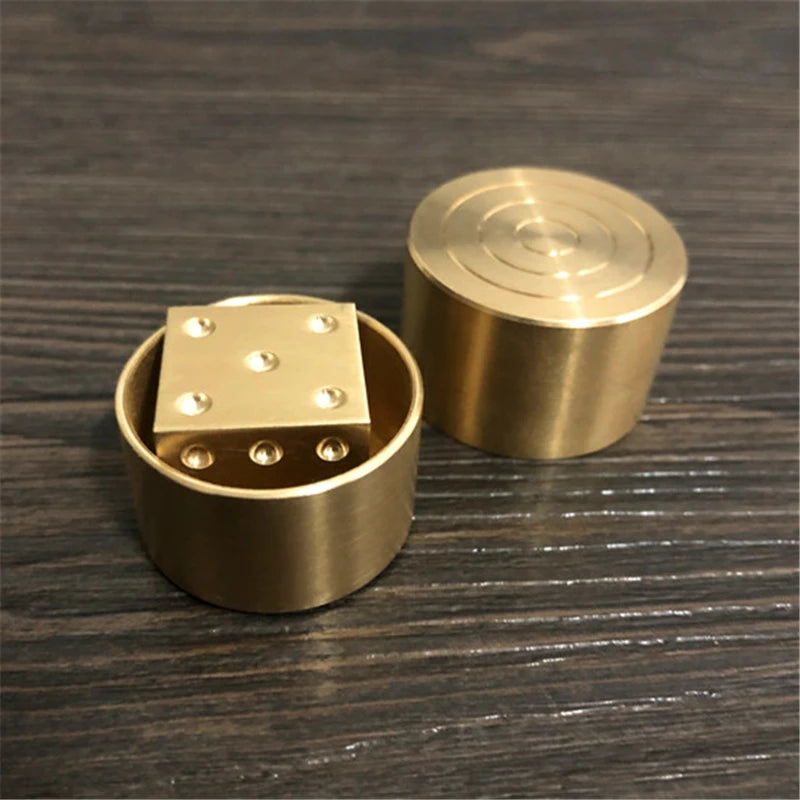 Super Mental Die (Brass) Magic Tricks Stage Close Up Magia Dice Number