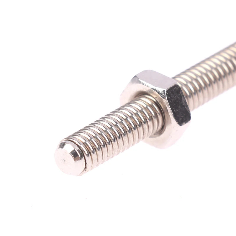 Strong Man Bending Screw Close Up Street Magie